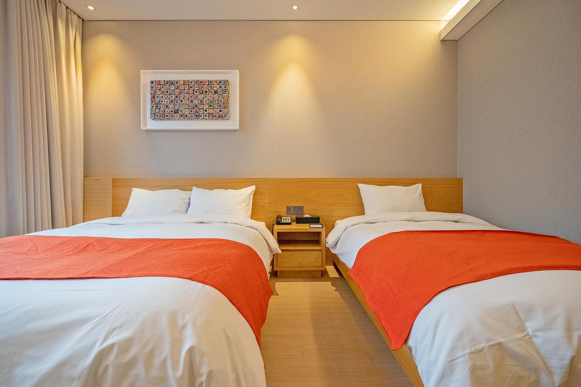 Gloucester Hotel Cheongju Extérieur photo