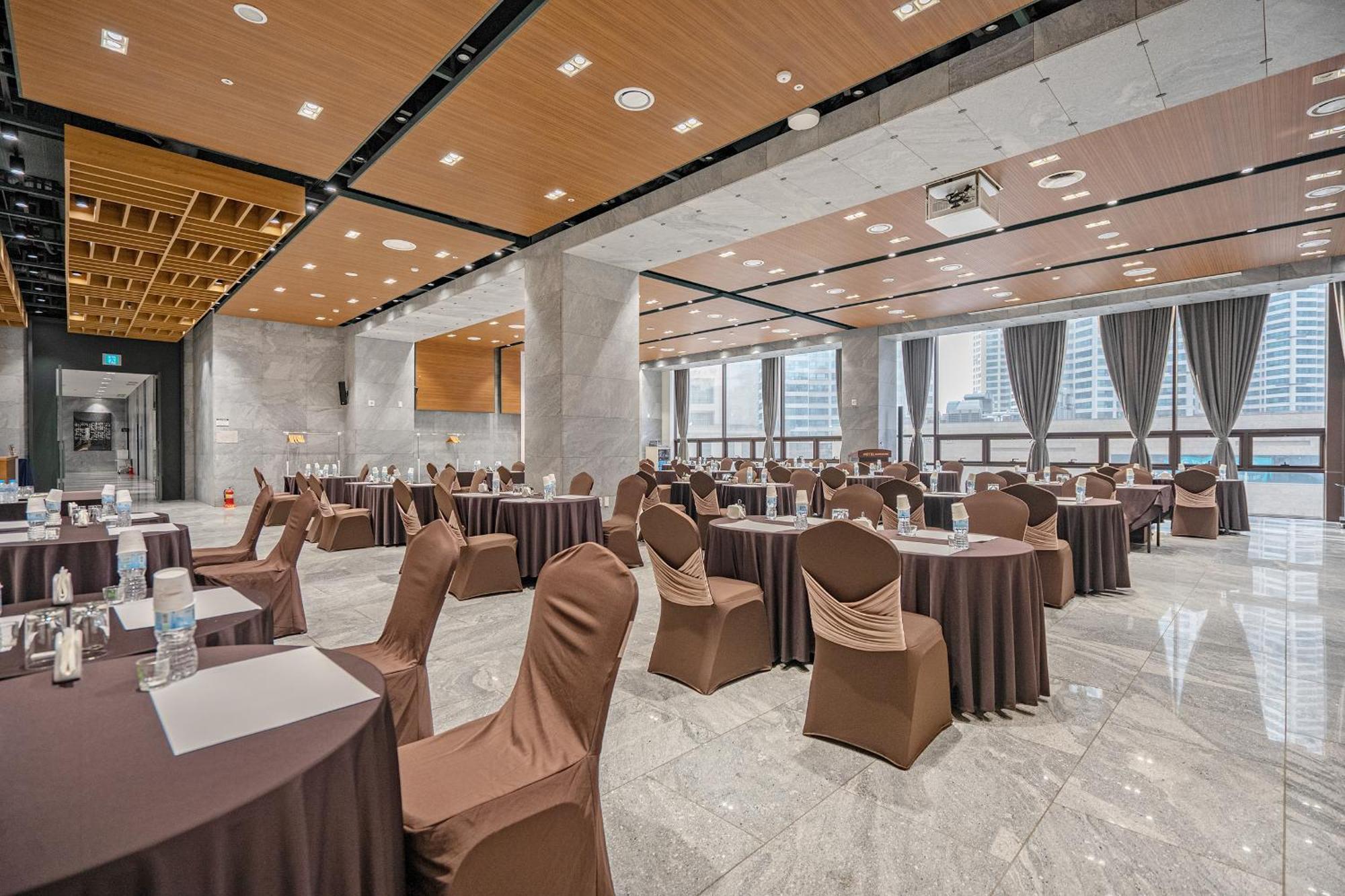 Gloucester Hotel Cheongju Extérieur photo