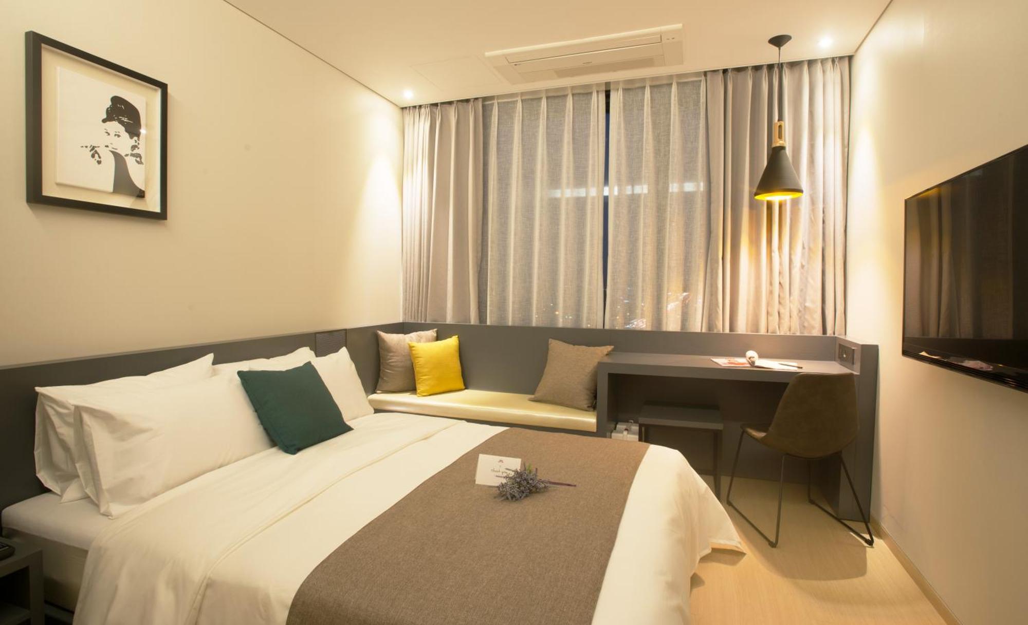 Gloucester Hotel Cheongju Extérieur photo
